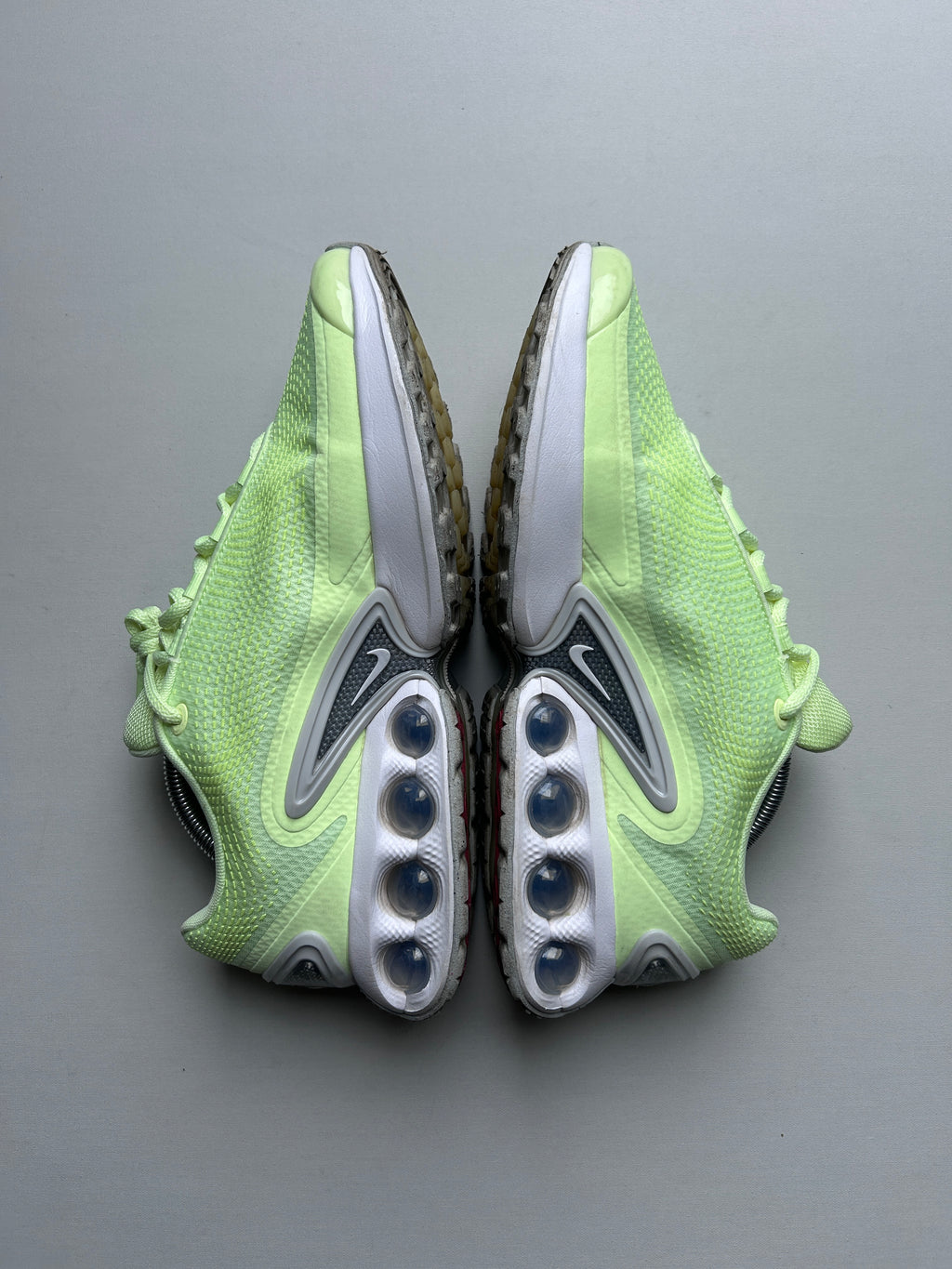 AIR MAX DN “WHITE/VOLT” 43EU