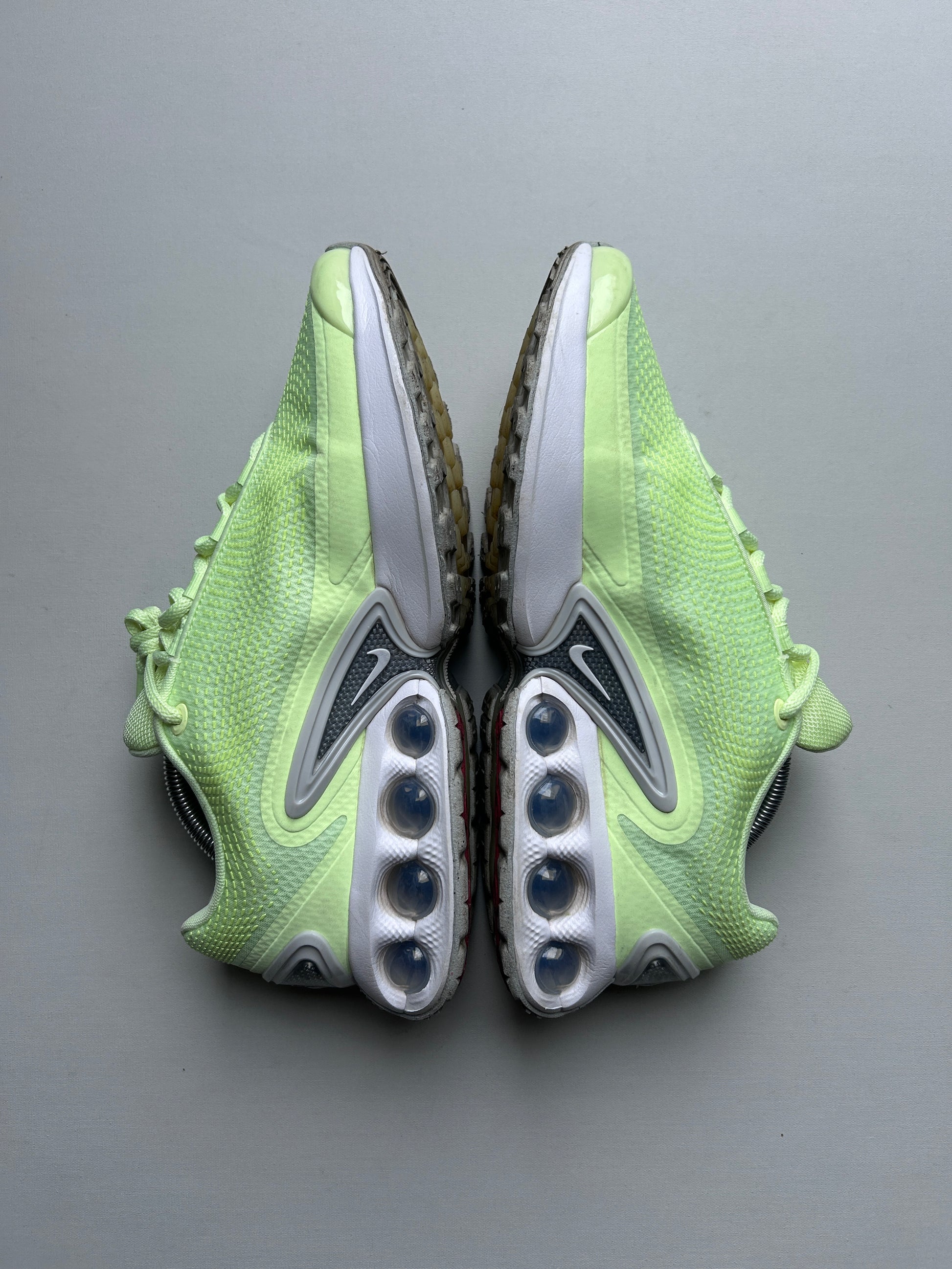 AIR MAX DN “WHITE/VOLT” 43EU