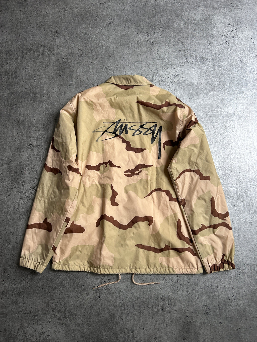 STÜSSY DESERT CAMO COACH JACKET (M)