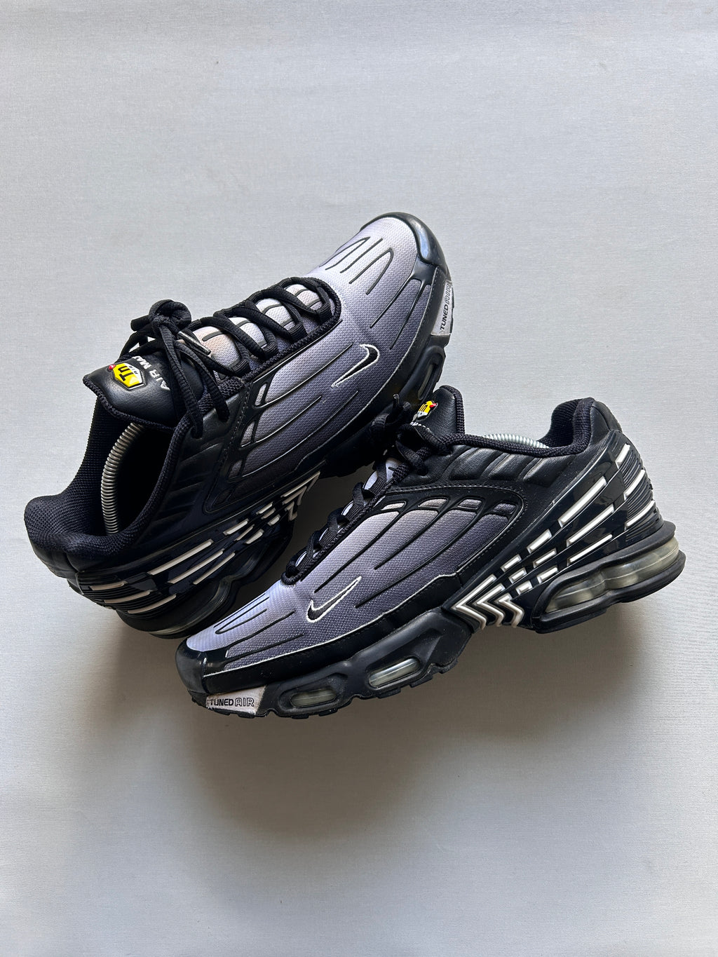AIR MAX PLUS 3 “GREY/BLACK” 45,5EU