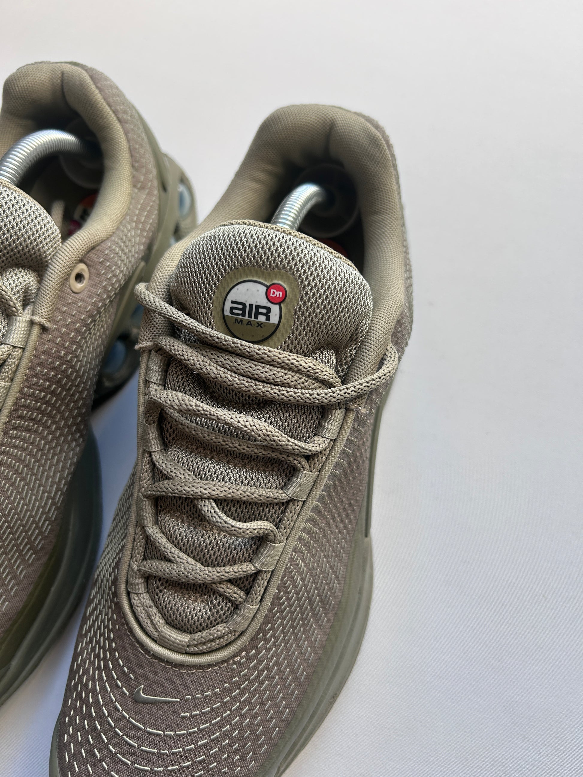 AIR MAX DN “NEUTRAL OLIVE” 44,5EU