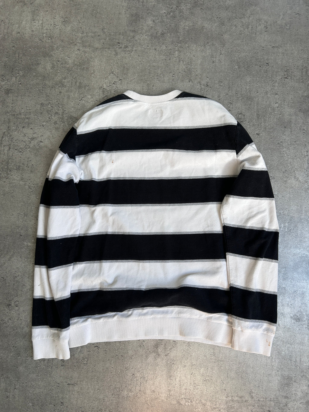 SUPREME PIQUE CREWNECK (XL)