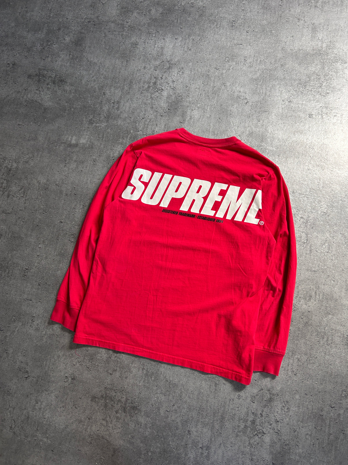 SUPREME TRADEMARK LONGSLEEVE (M)
