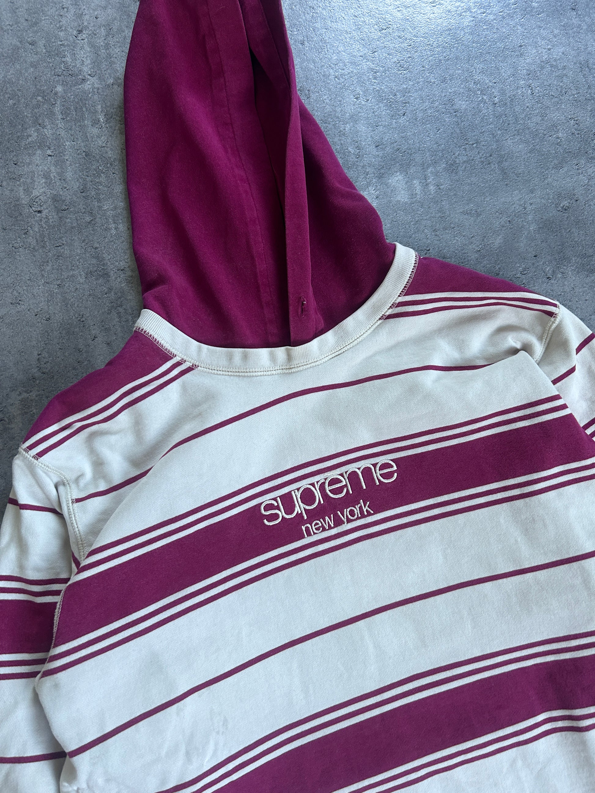 SUPREME STRIPED HOODED CREWNECK (M)