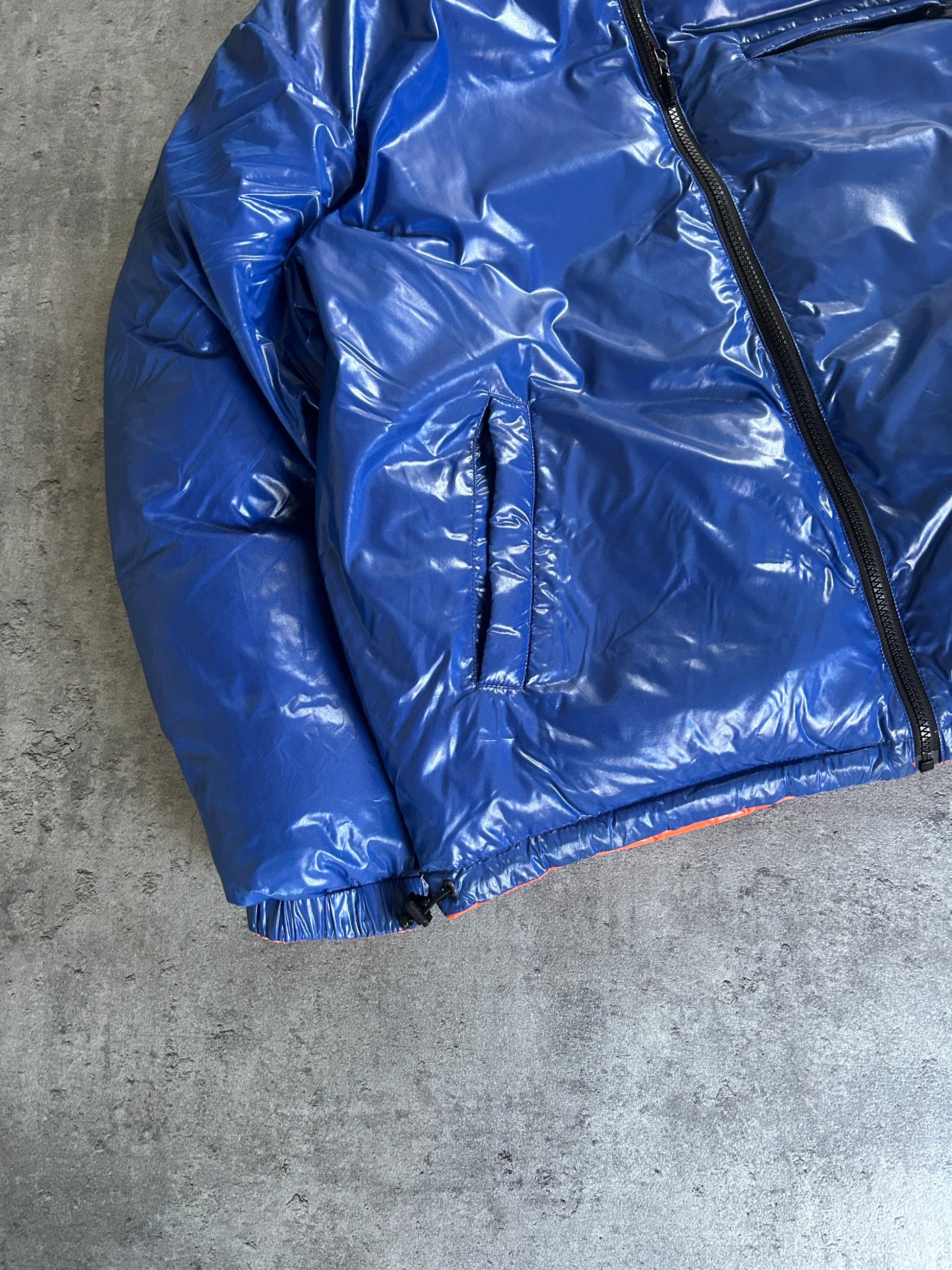 SUPREME SHINY REVERSIBLE PUFFER SS20 (M)