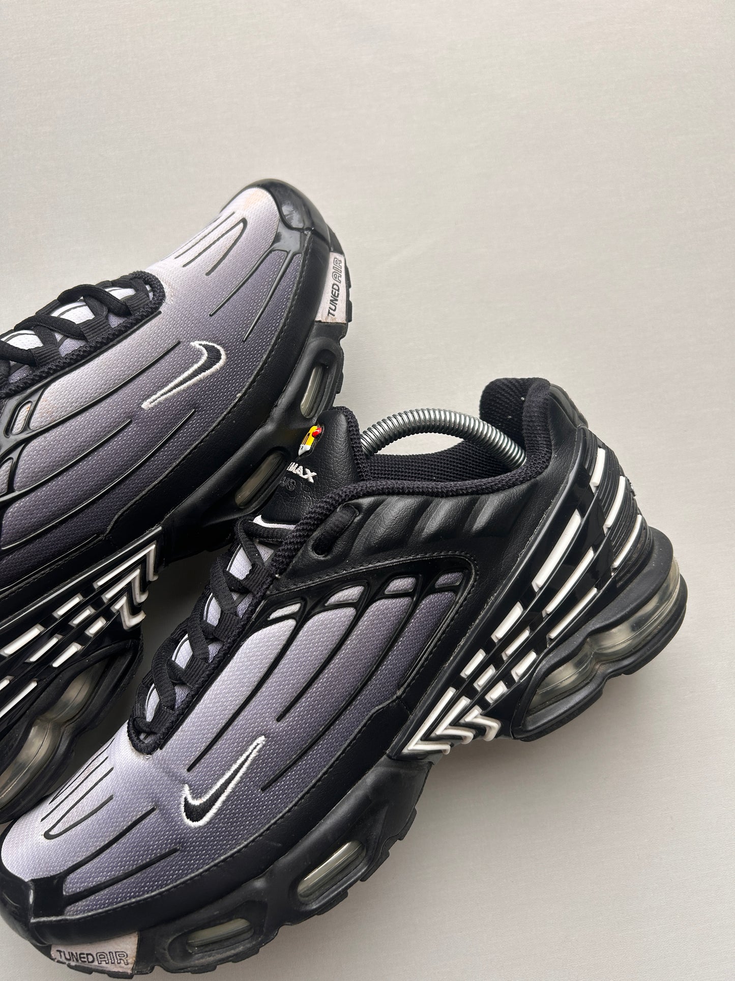 AIR MAX PLUS 3 “BLACK/GREY” 43EU