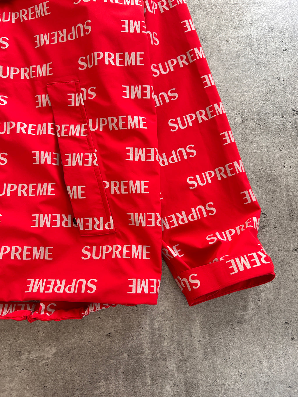 SUPREME REFLECTIVE REPEAT 3M TAPED SEAM JACKET (L)