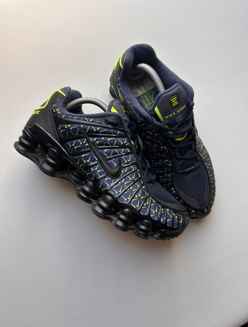 NIKE SHOX TL “MULTI SWOOSH” 42,5EU