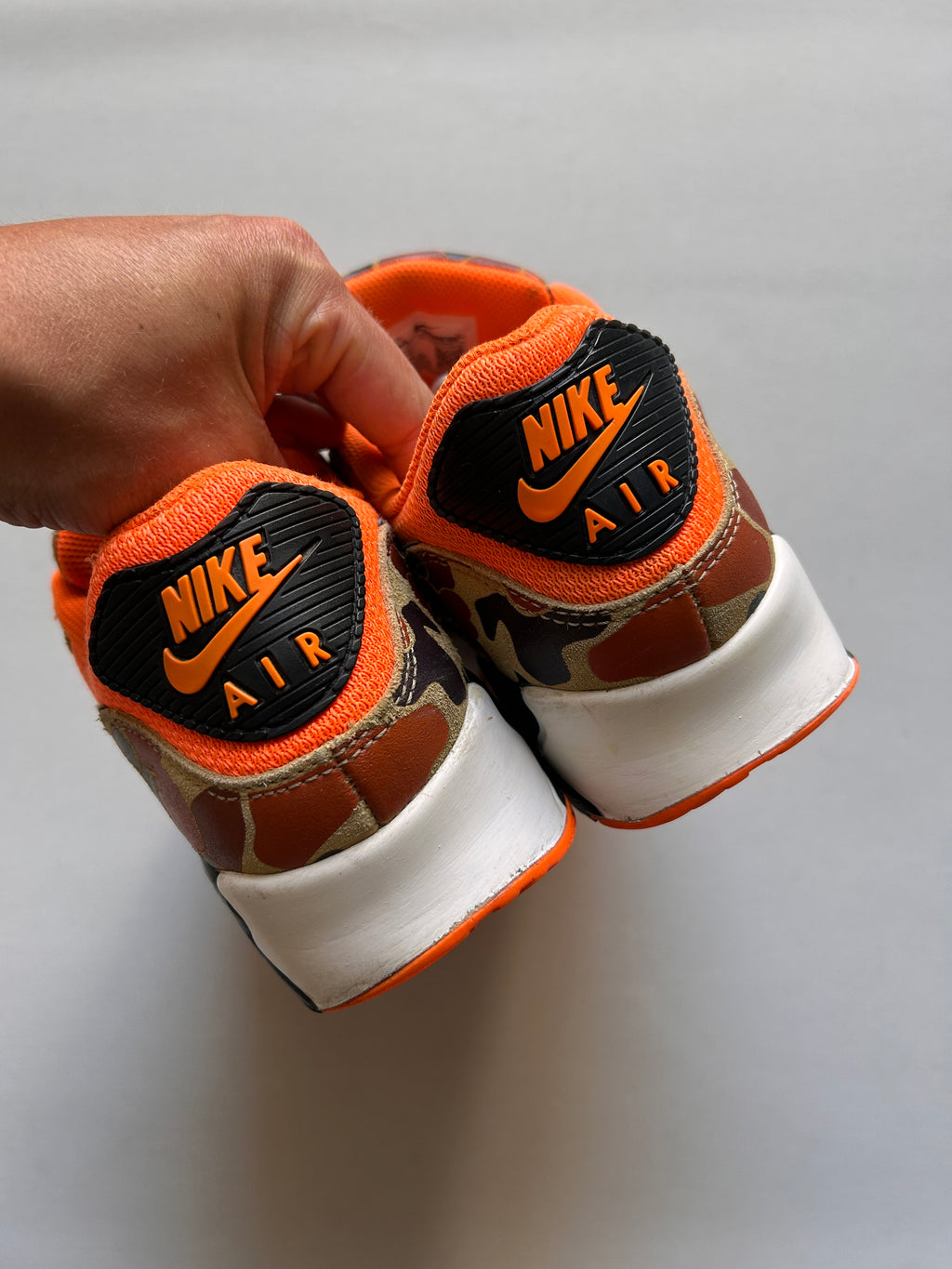 AIR MAX 90 “ORANGE DUCK CAMO” 44,5EU