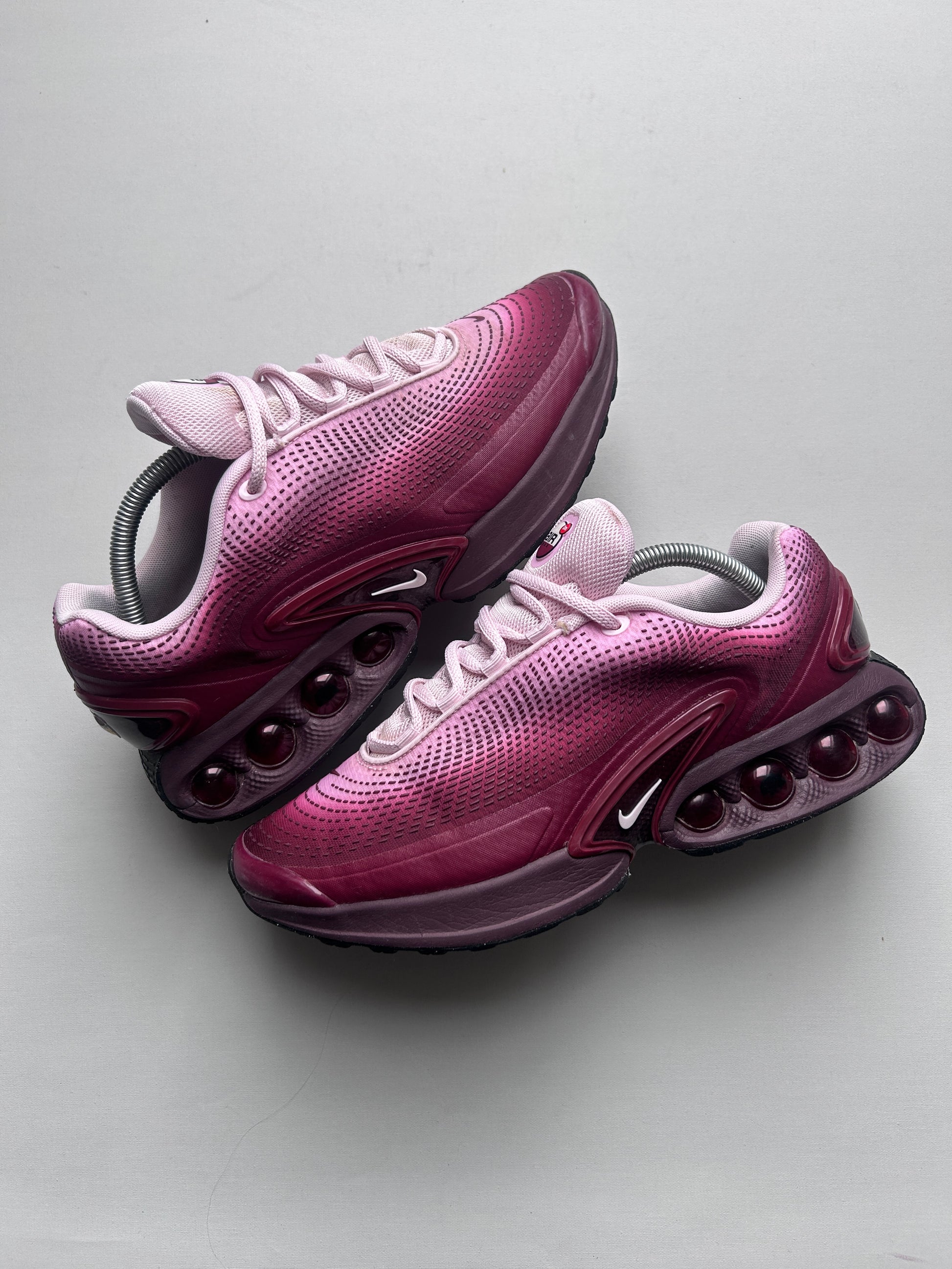 AIR MAX DN “BURGUNDY CRUSH” 43EU