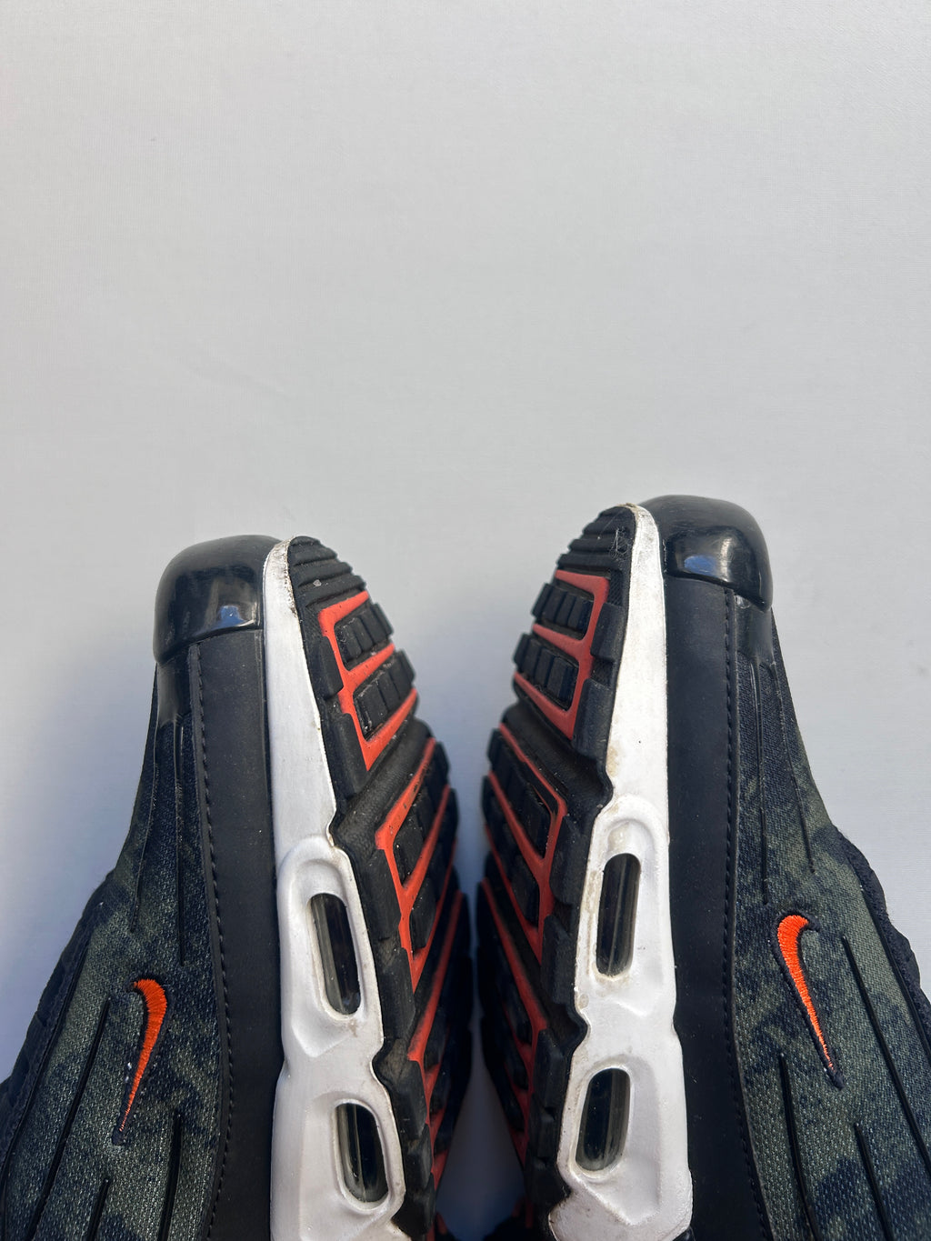 AIR MAX PLUS 3 “WHITE CAMO” 44EU