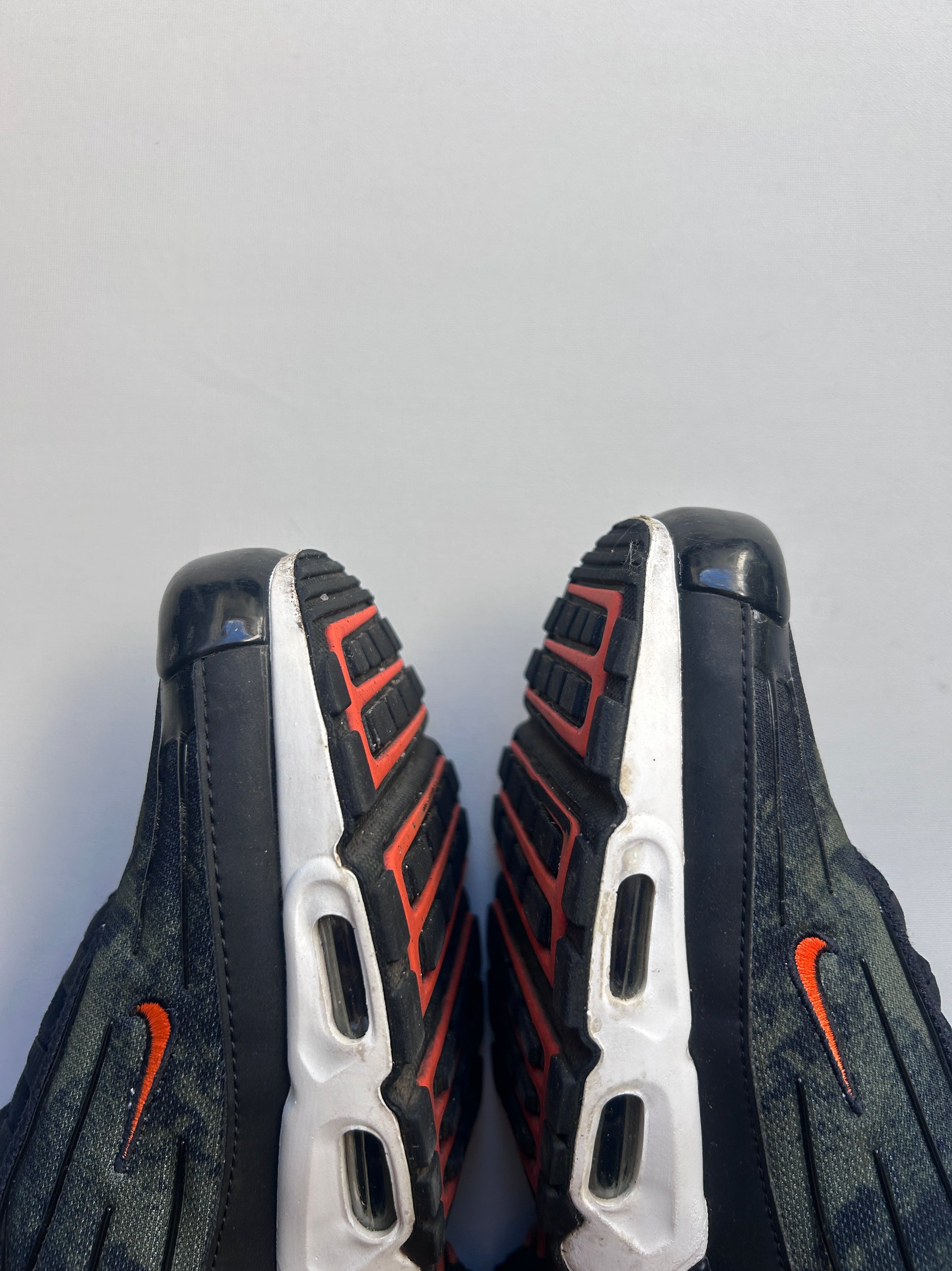 AIR MAX PLUS 3 “WHITE CAMO” 44EU