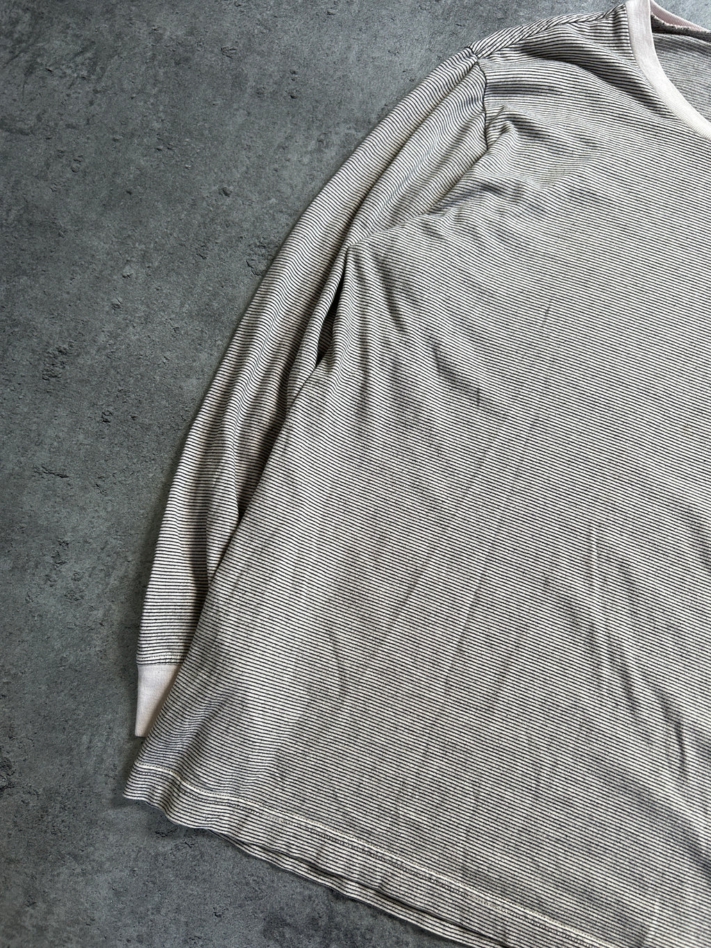 SUPREME MICRO STRIPE LONGSLEEVE (L)