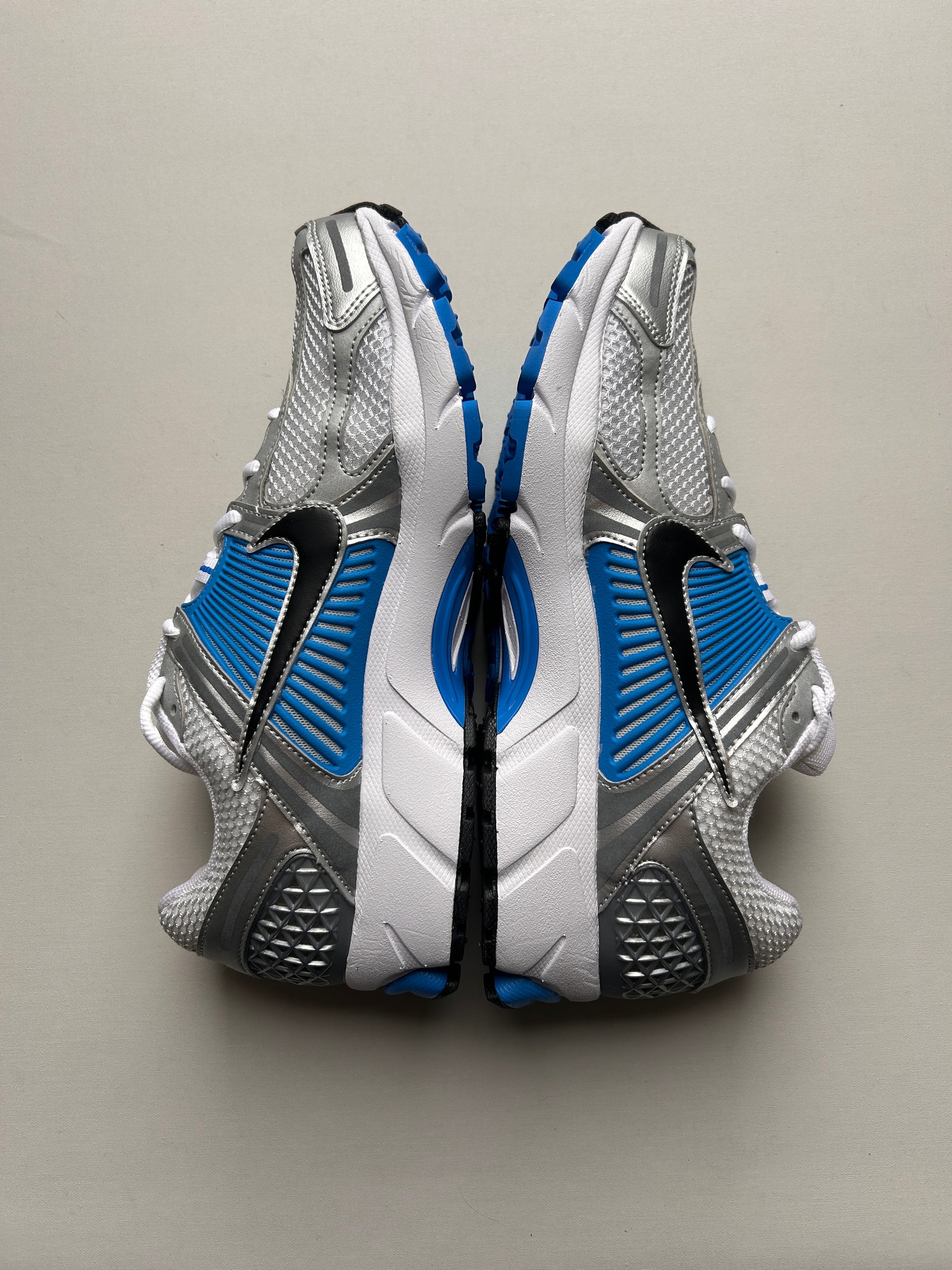 NIKE VOMERO 5 “SILVER/BLUE” 44EU