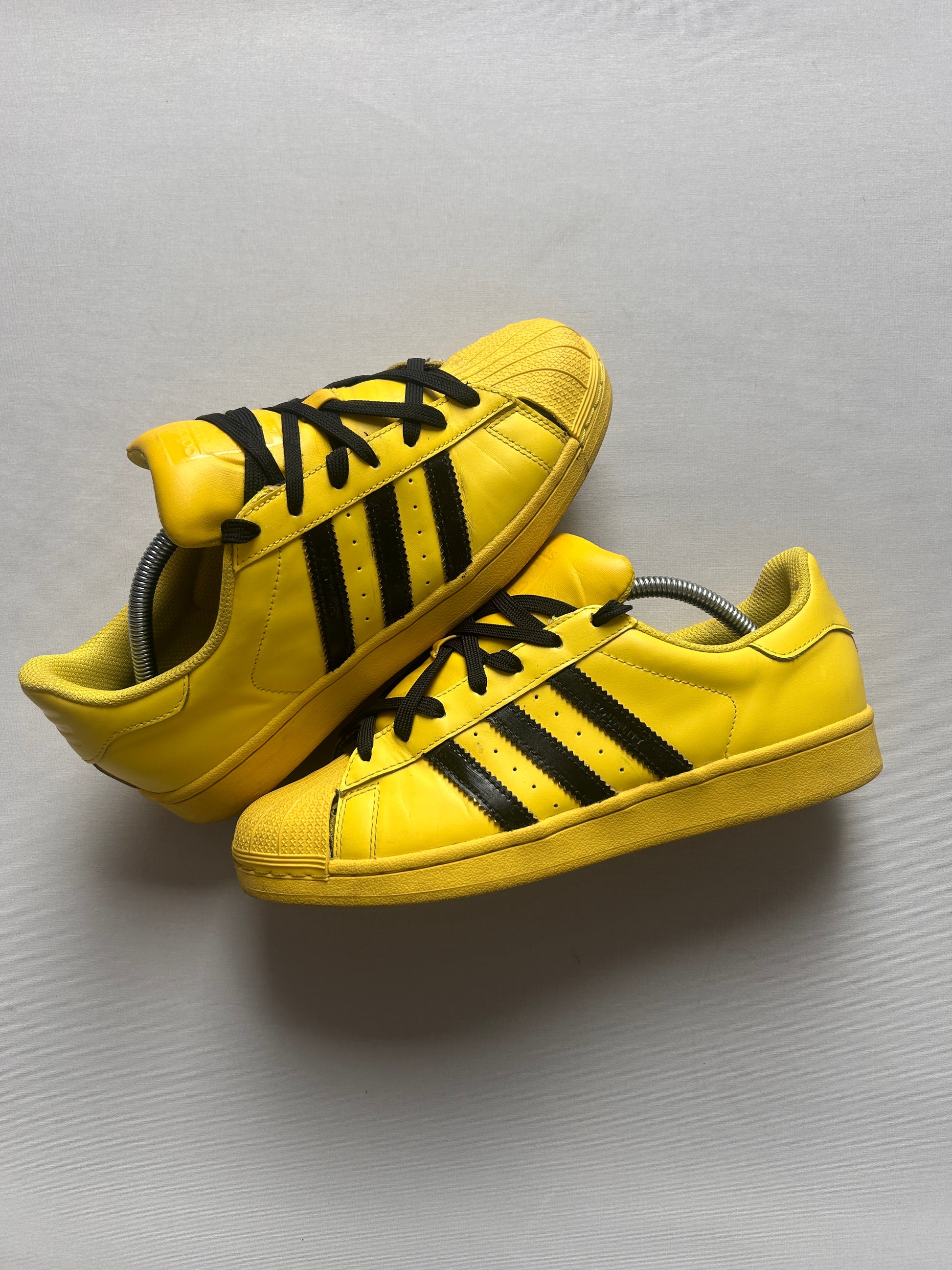 ADIDAS SUPERSTAR X PHARELL CUSTOM “YELLOW” 42EU