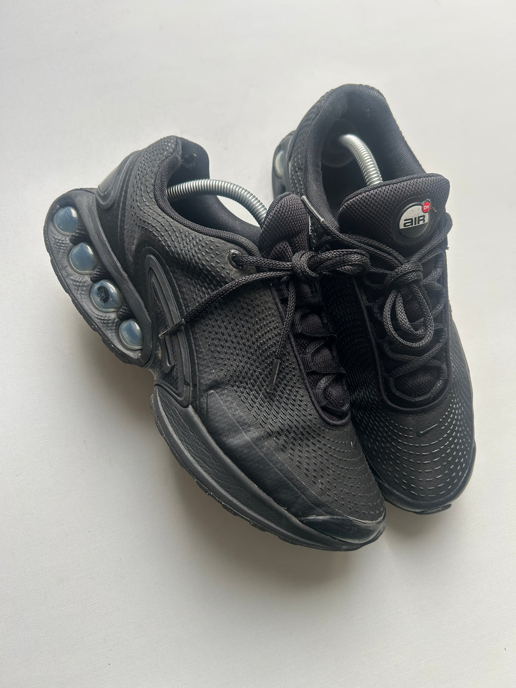 AIR MAX DN “ALL BLACK” 43EU