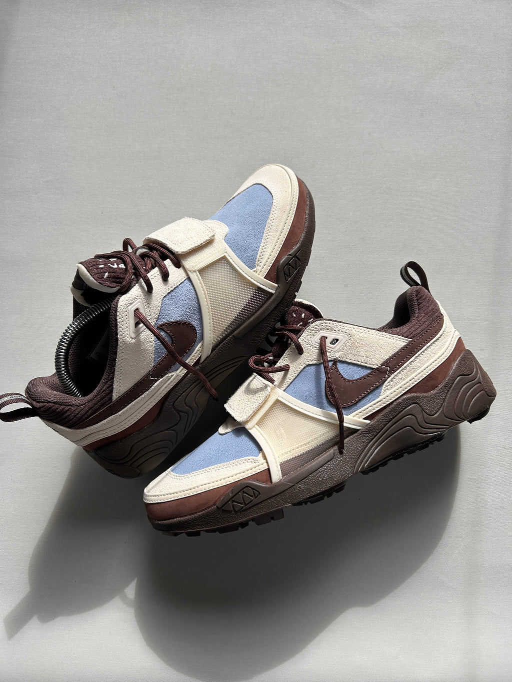 NIKE ZOOM FIELD JAXX X TRAVIS SCOTT (43EU)