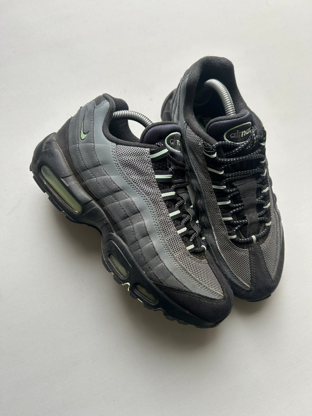 AIR MAX 95 “VAPOR GREEN” 41EU