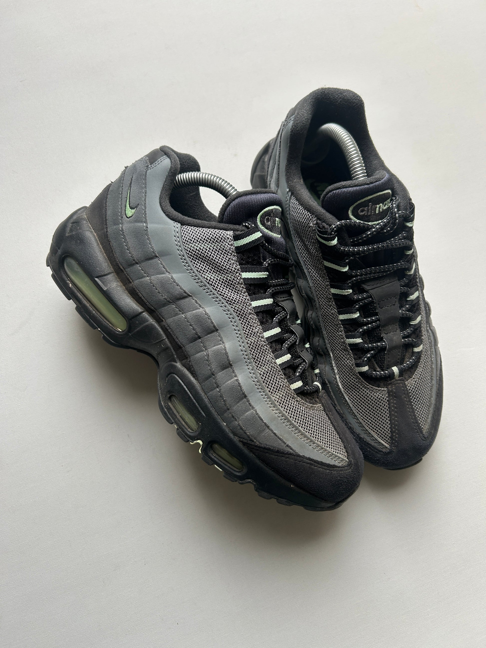 AIR MAX 95 “VAPOR GREEN” 41EU