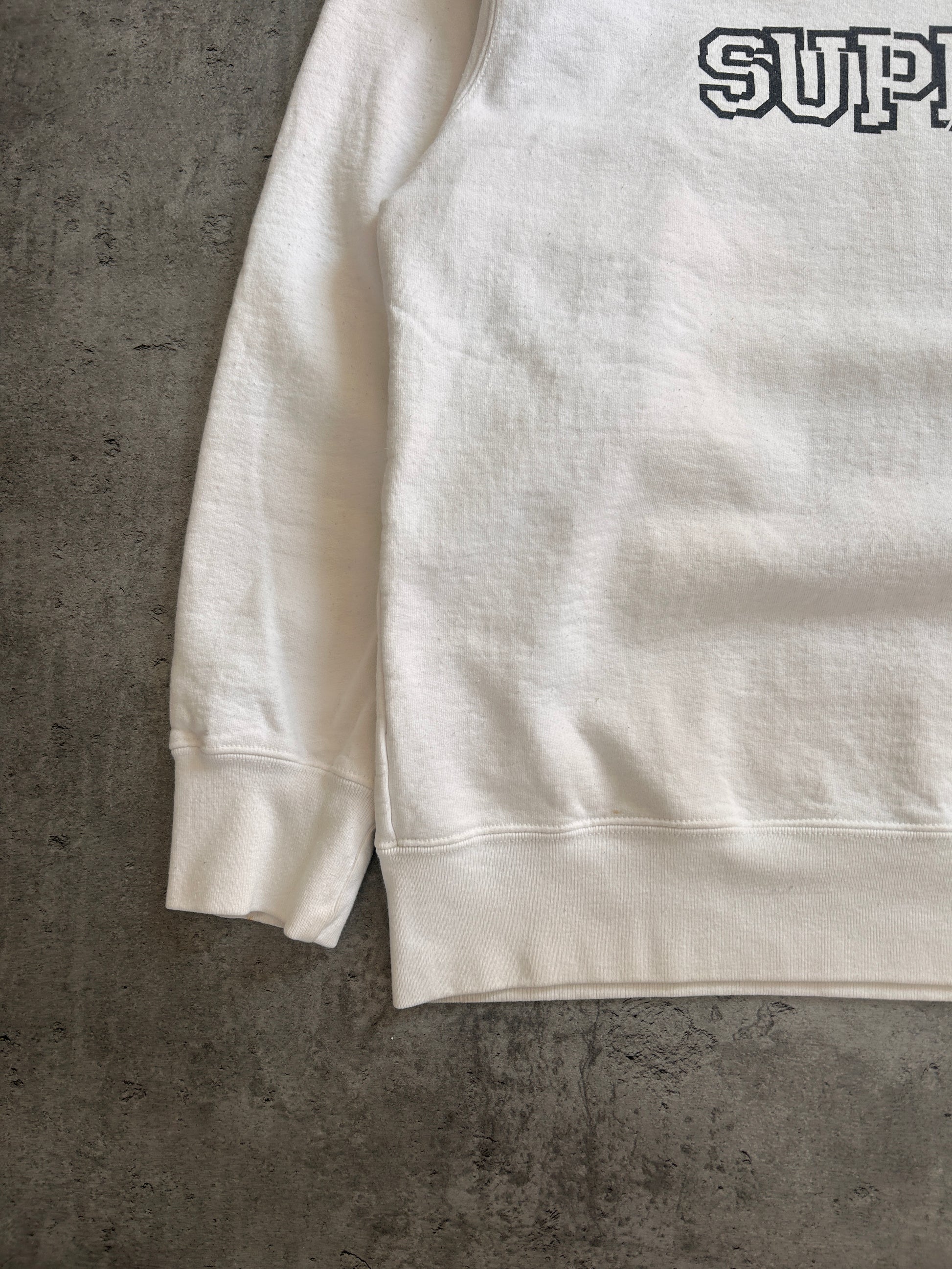 SUPREME SHATTERED LOGO CREWNECK (L)