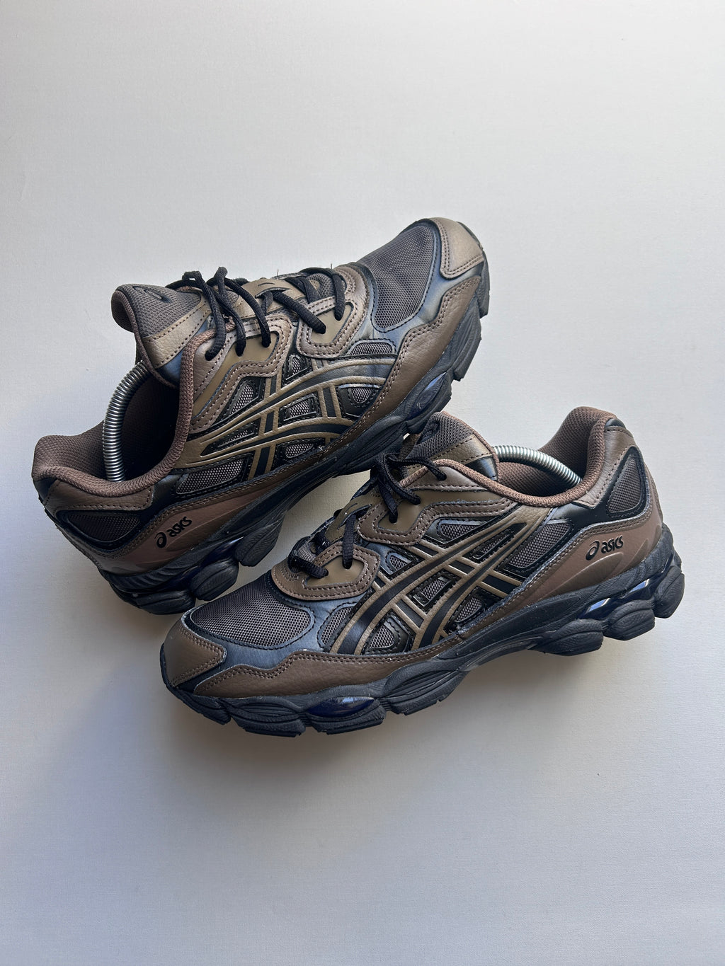 ASICS GEL NYC “DARK SEPIA” 44EU