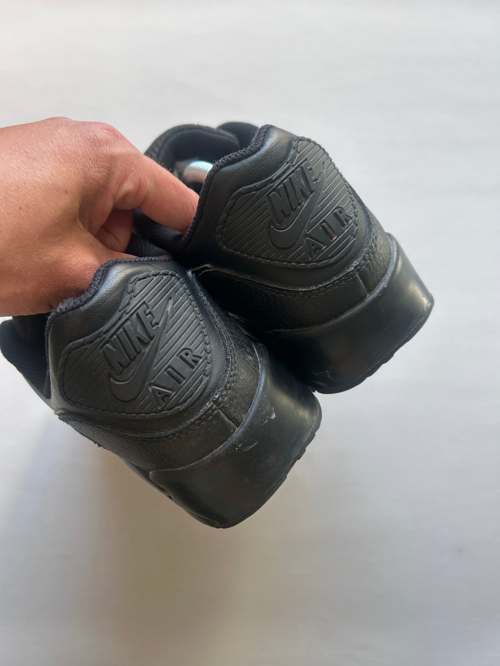 AIR MAX 90 LTHR “BLACK” 44EU