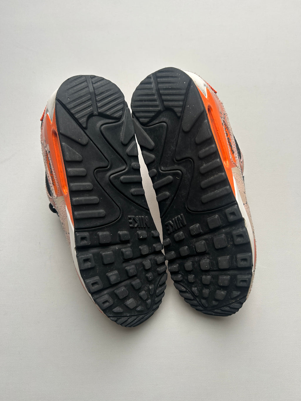 AIR MAX 90 “ORANGE CAMO PACK” 41EU