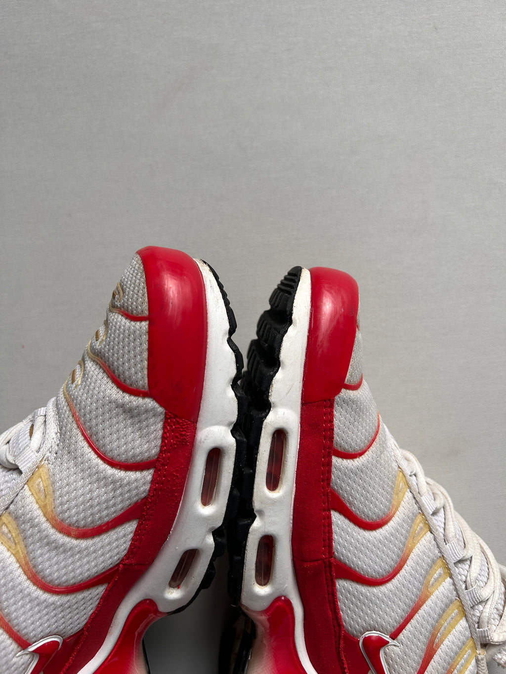 AIR MAX PLUS “UNIVERSITY RED” 45EU
