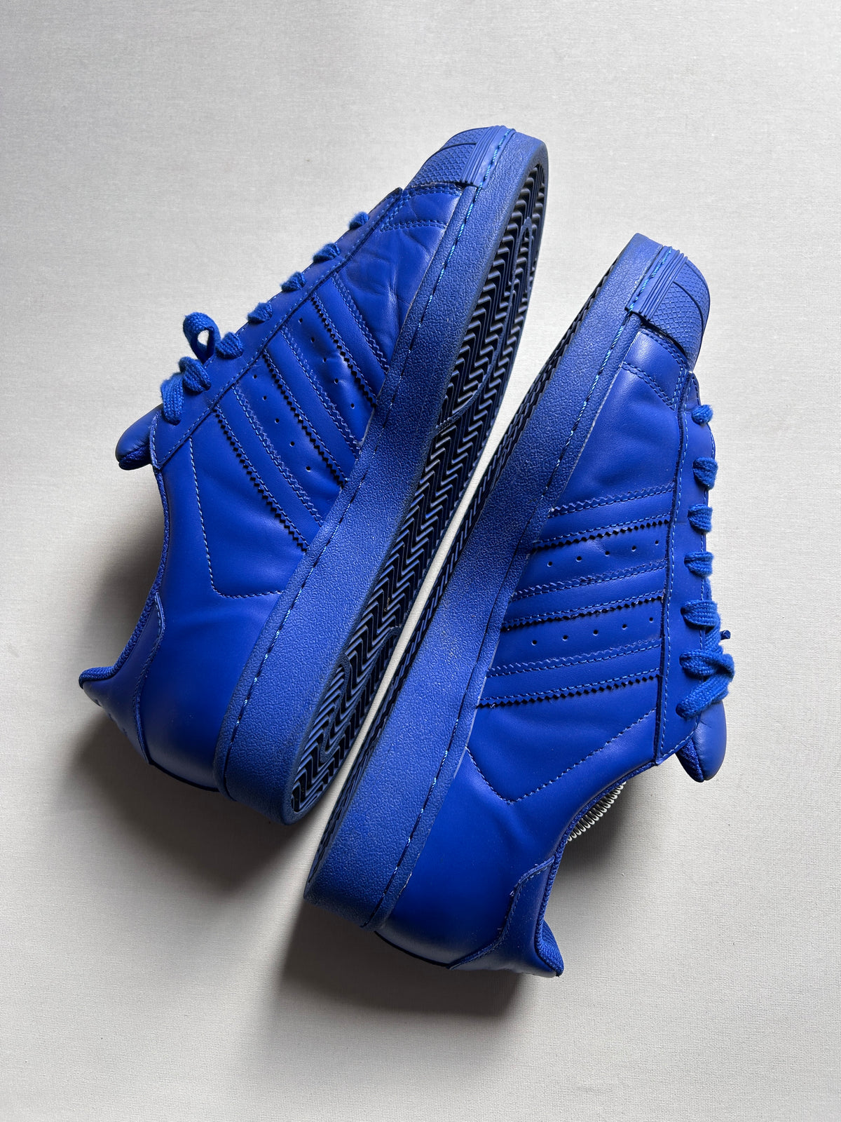 ADIDAS SUPERSTAR X PHARELL “BLUE” 44EU