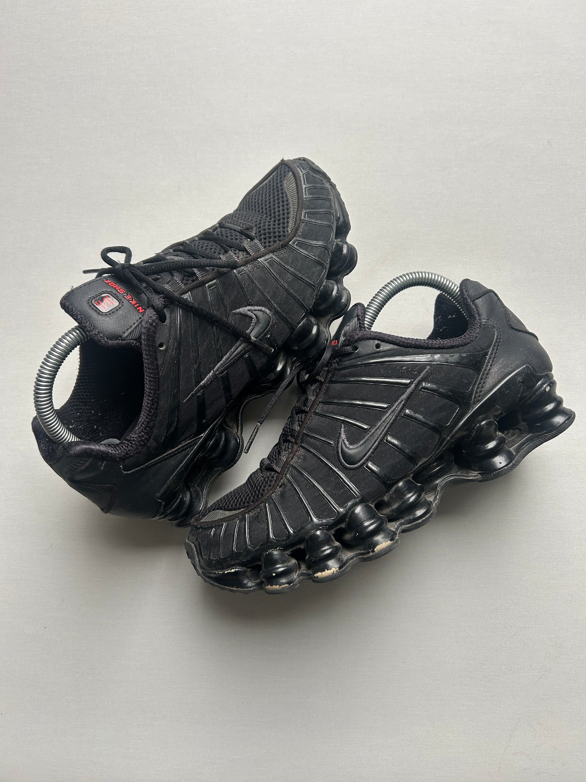 NIKE SHOX TL “BLACK” 39EU