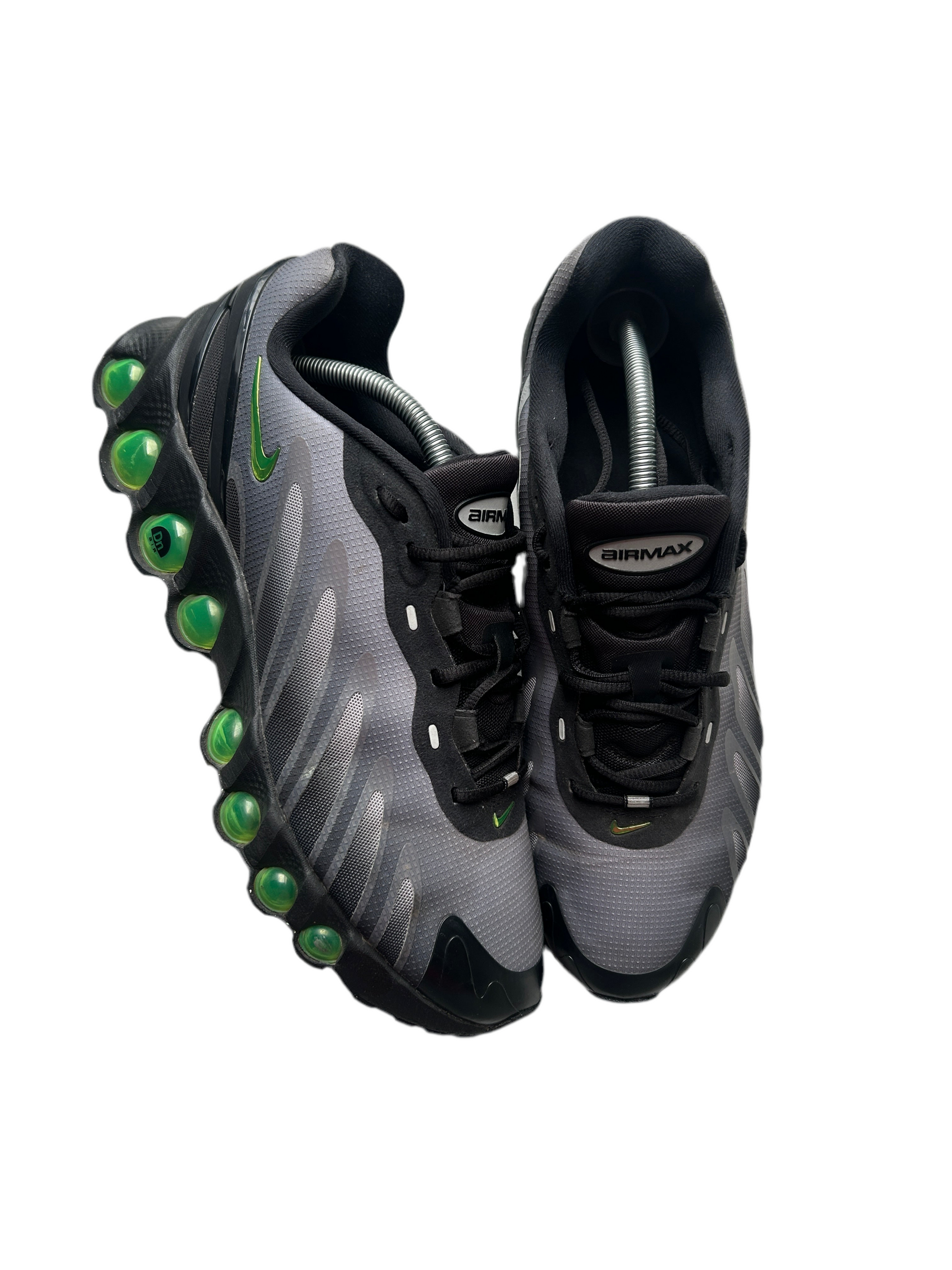 AIR MAX DN8 “BLACK/VOLT” 44,5EU – Kicksweep