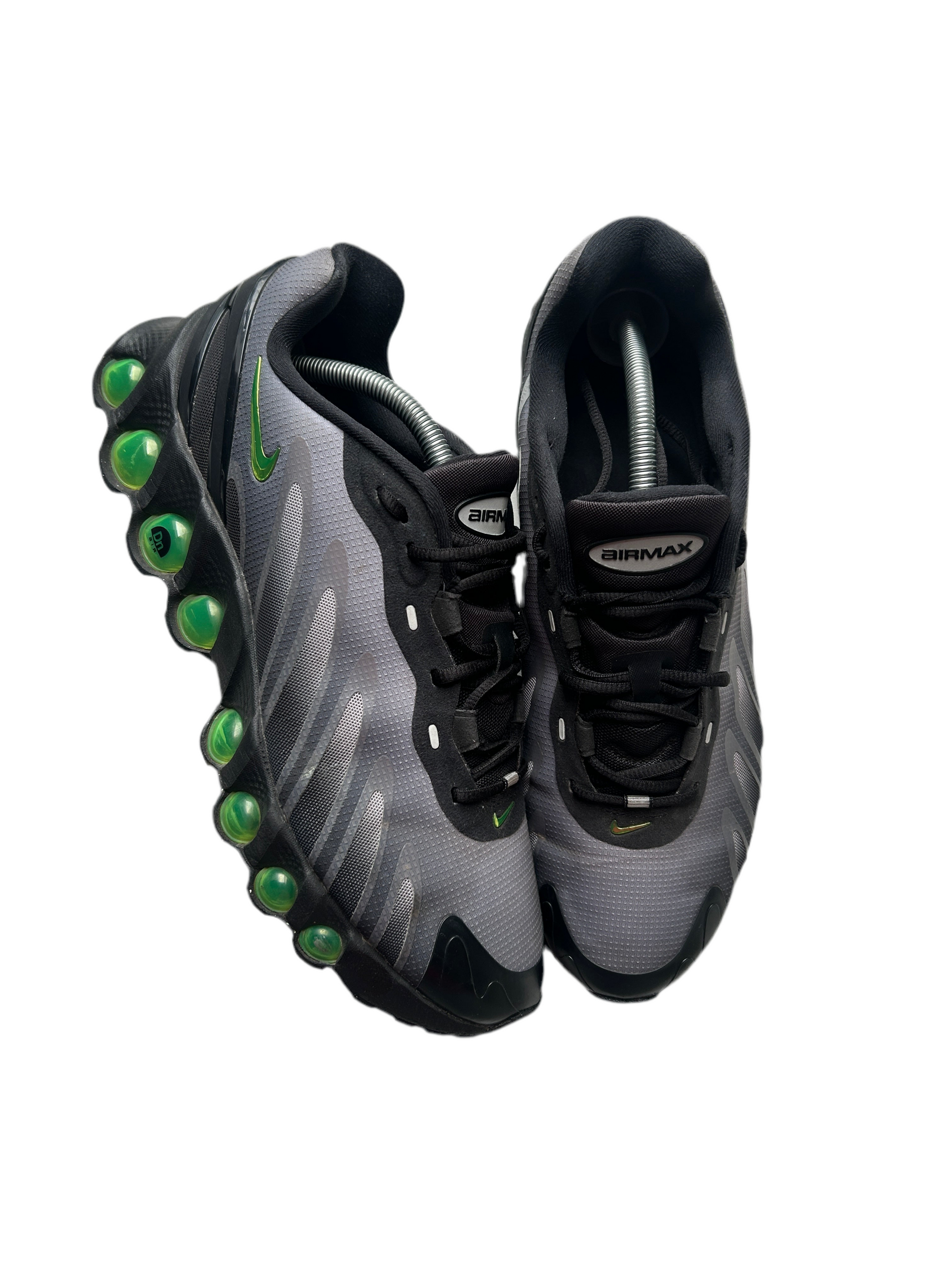 AIR MAX DN8 “BLACK/VOLT” 44,5EU
