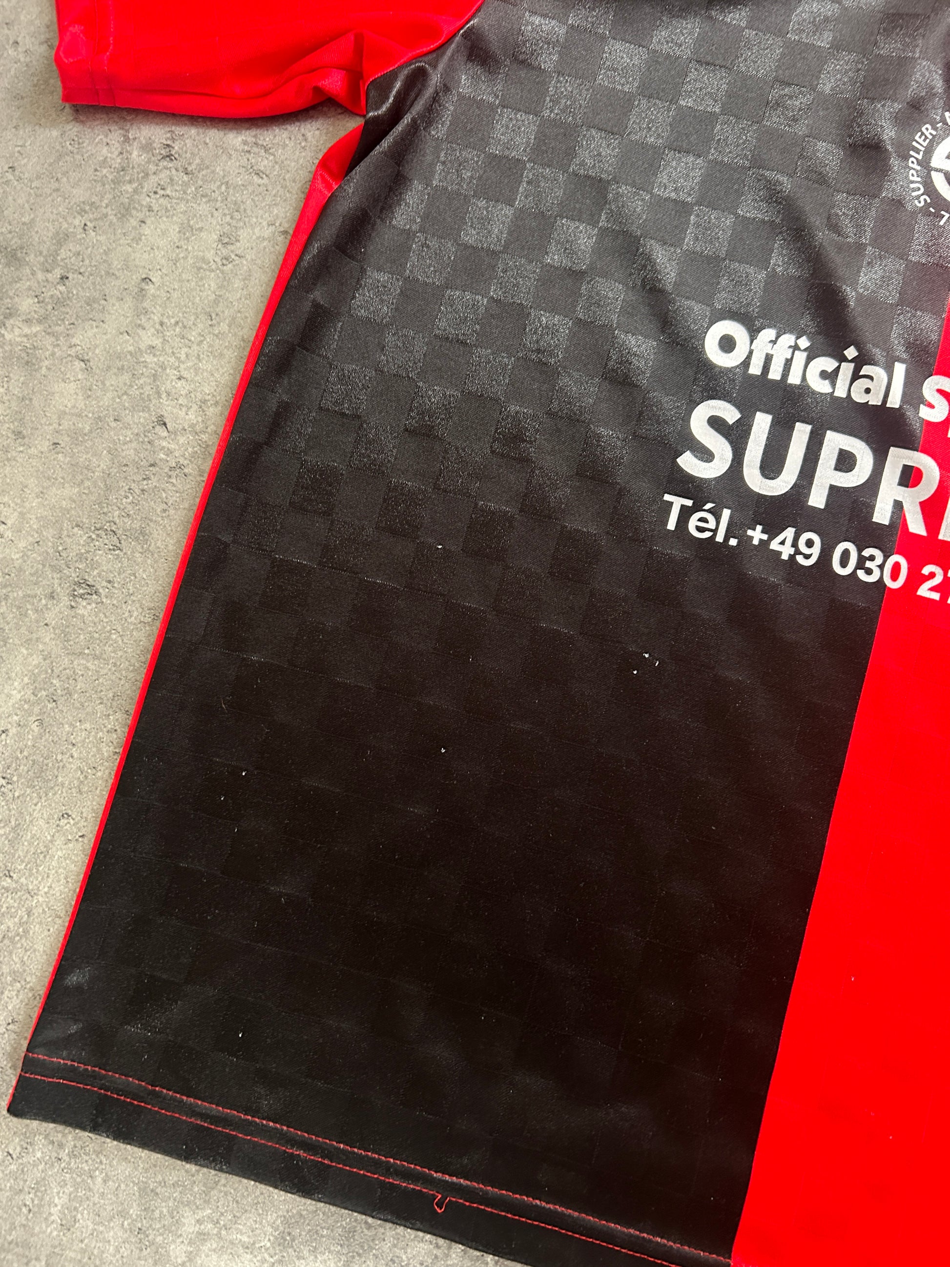 SUPREME SPLIT SOCCER JERSEY (M)