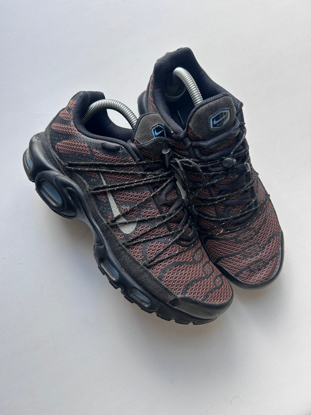 AIR MAX PLUS UT “BLACK/BROWN” 42EU