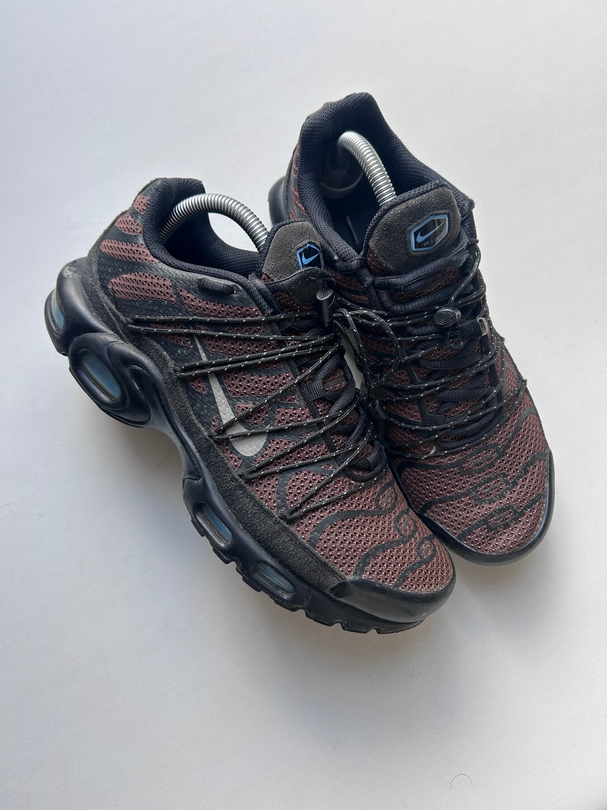 AIR MAX PLUS UT “BLACK/BROWN” 42EU