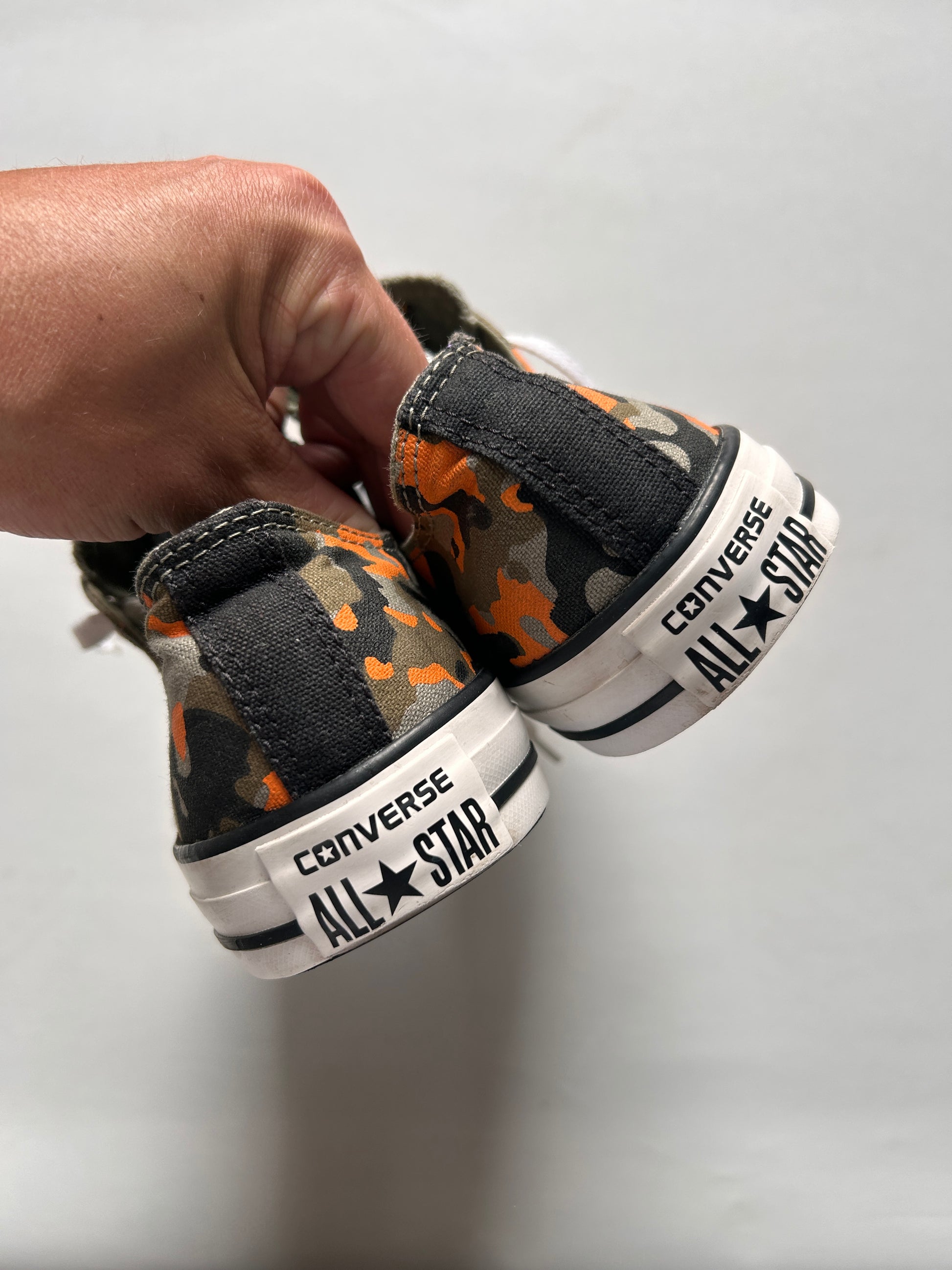 CONVERSE ALL STAR “ORANGE CAMO” 42/42,5EU