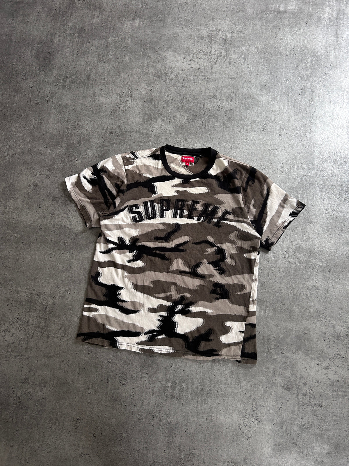 SUPREME INTARSIA CAMO TEE (M)