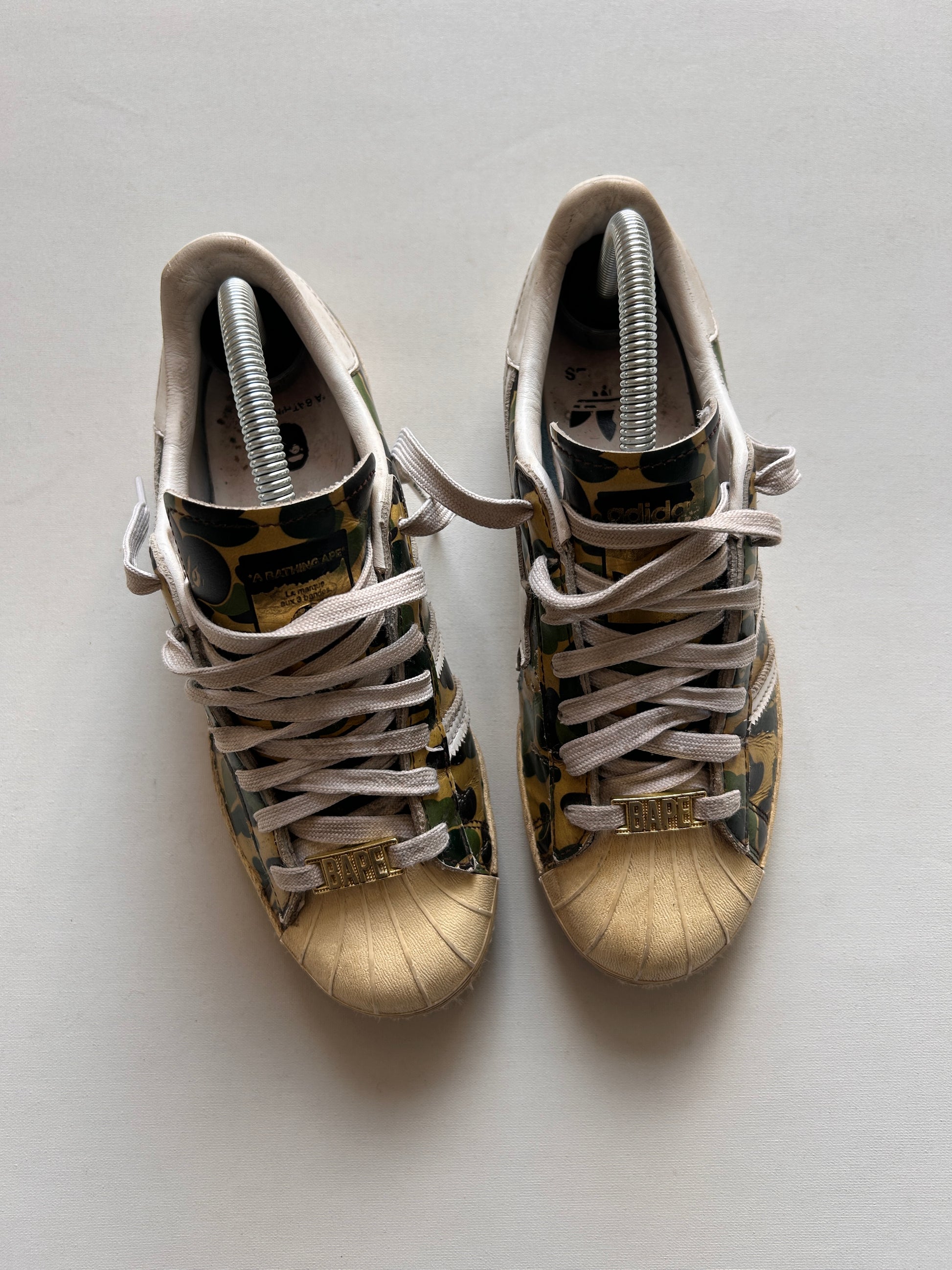 BAPE SUPERSTARS CAMO (38EU)