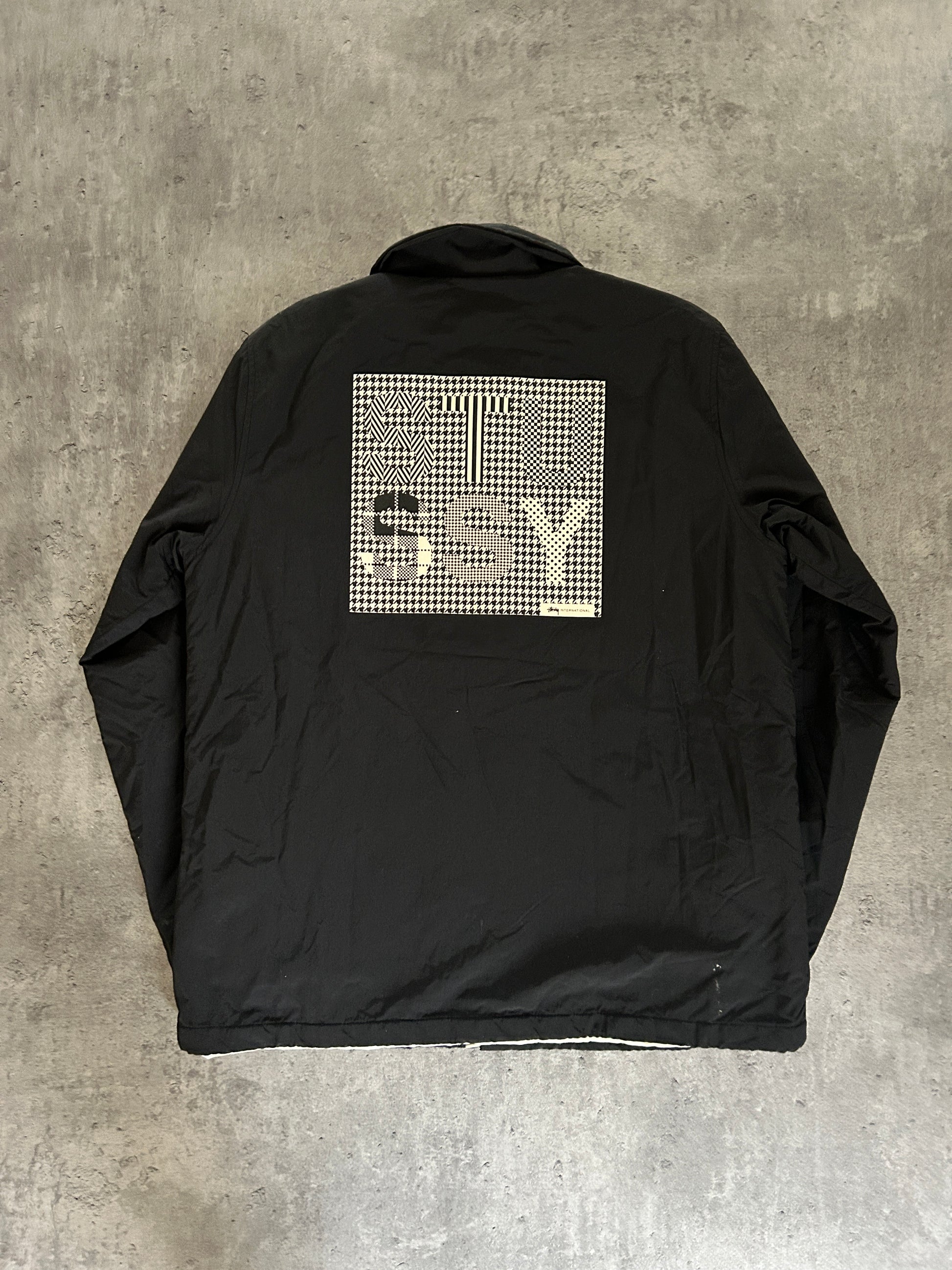 STÜSSY INTERNATIONAL COACH JACKET (L)