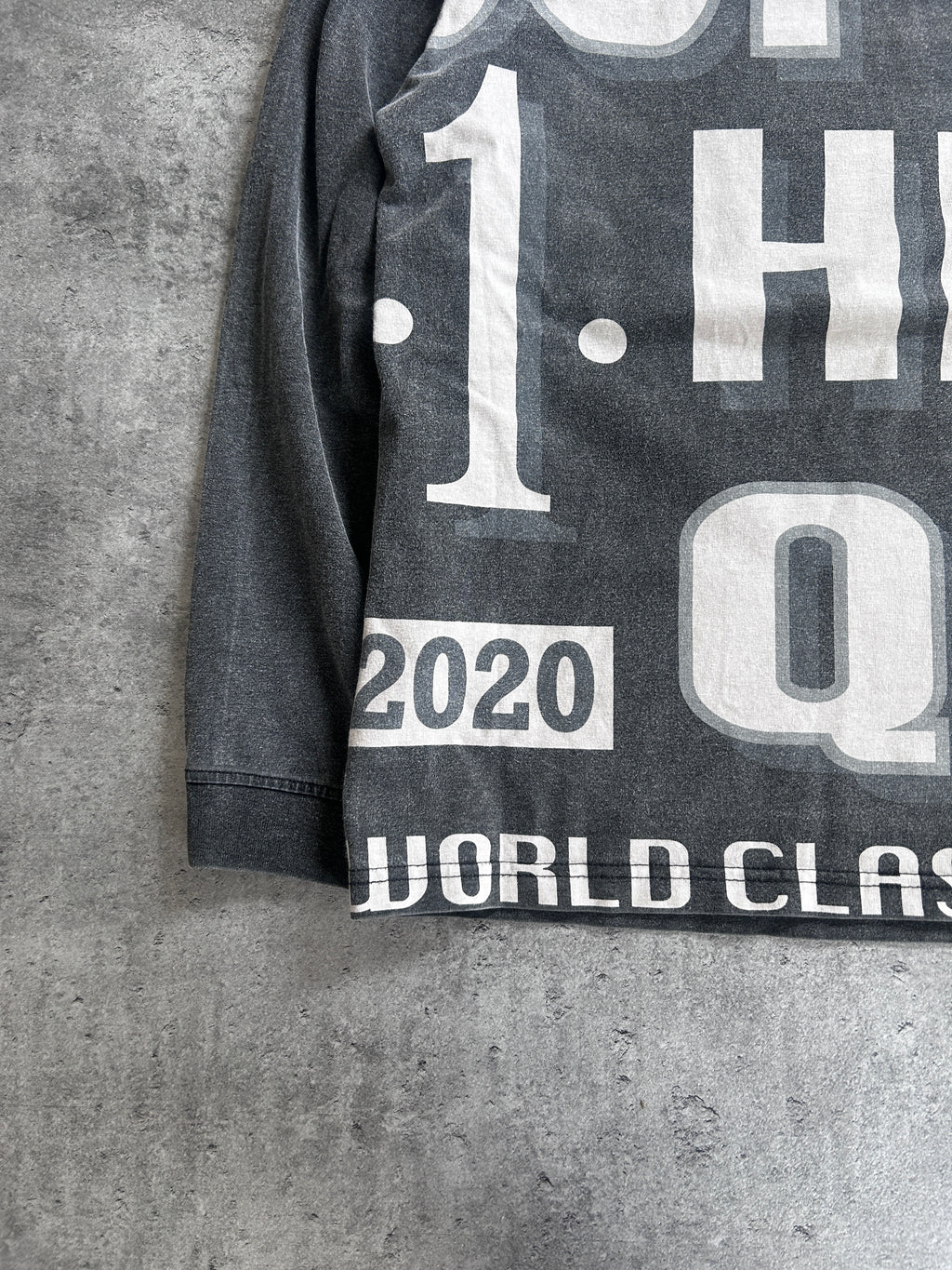 SUPREME WORLD CLASS LONGSLEEVE (S/M)