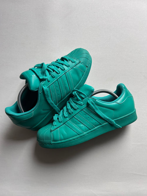 ADIDAS SUPERSTAR X PHARELL (43EU)