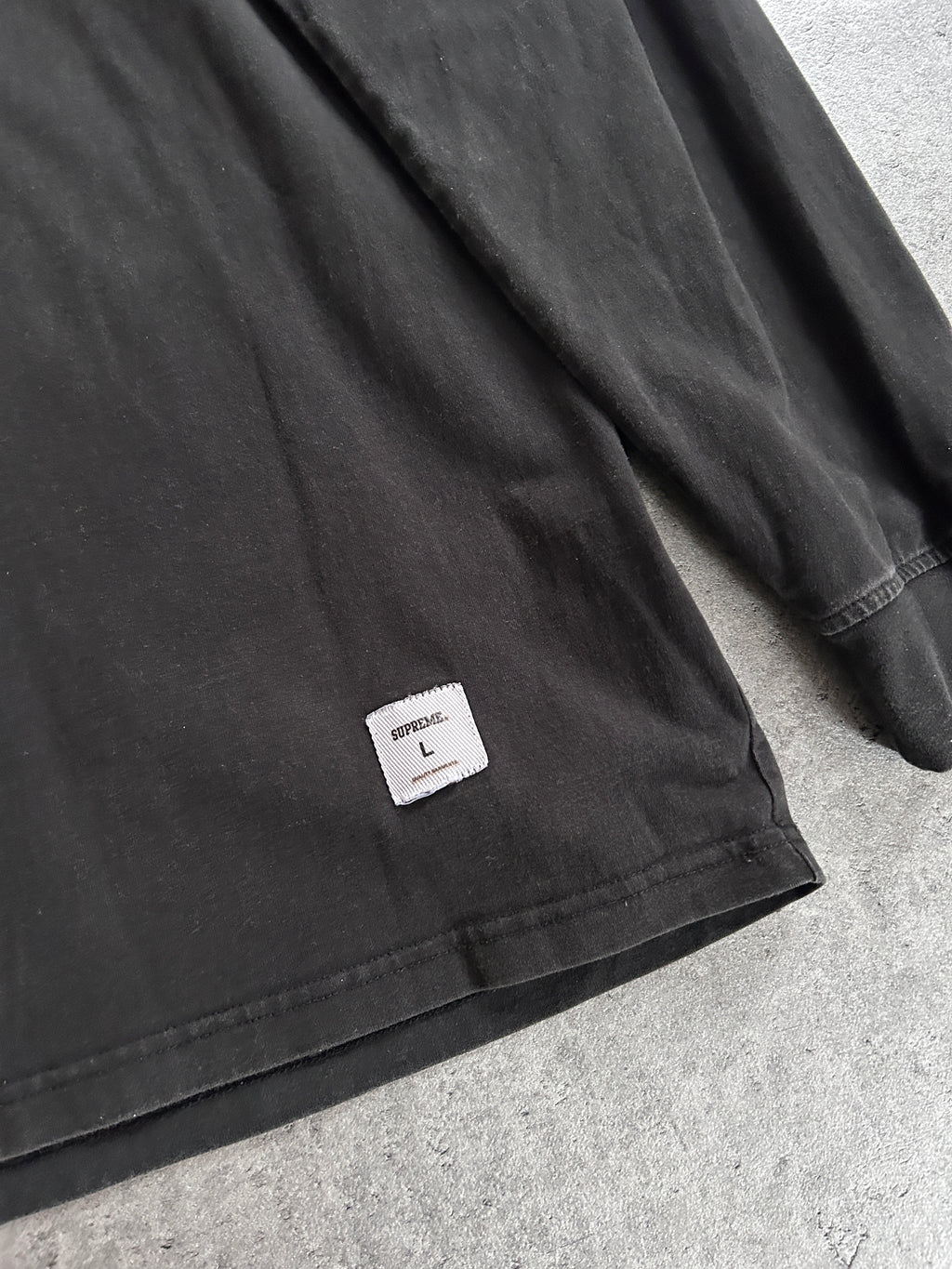 SUPREME TRADEMARK LONGSLEEVE (L)